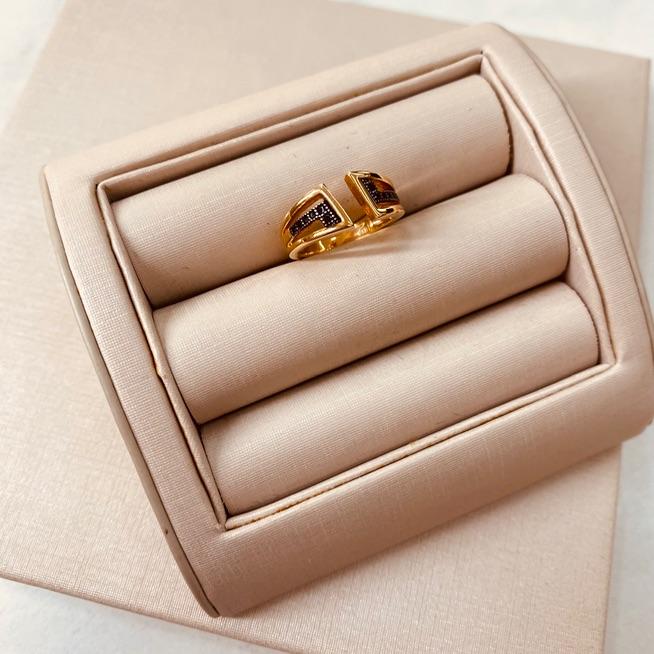 AN OURO FALANGE CRAVEJADO NEGRO