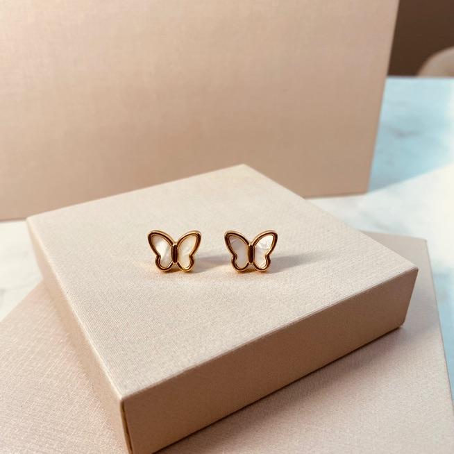 BR AÇO OURO BORBOLETA MADRE PEROLA