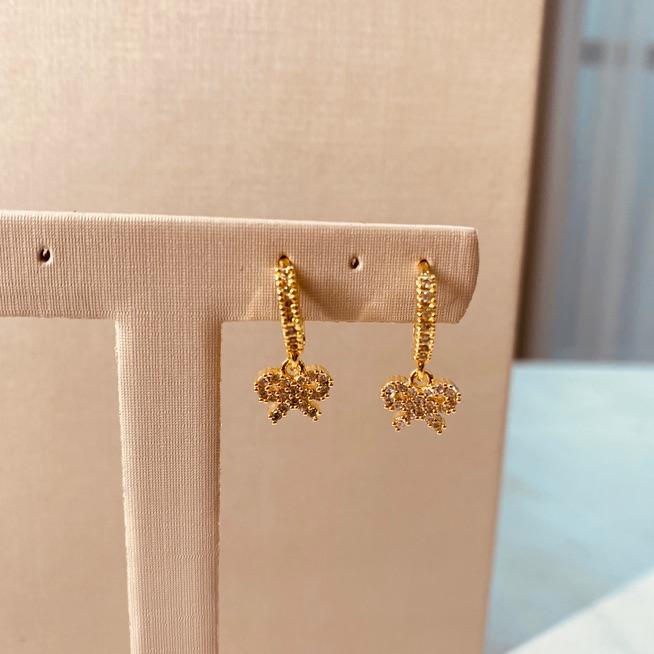 BR OURO ARGOLA FINA CRAVEJADA PG LAÇO