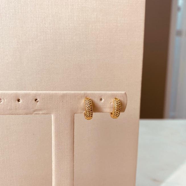 BR OURO ARGOLA MICROCRAVEJADA TRADICIONAL