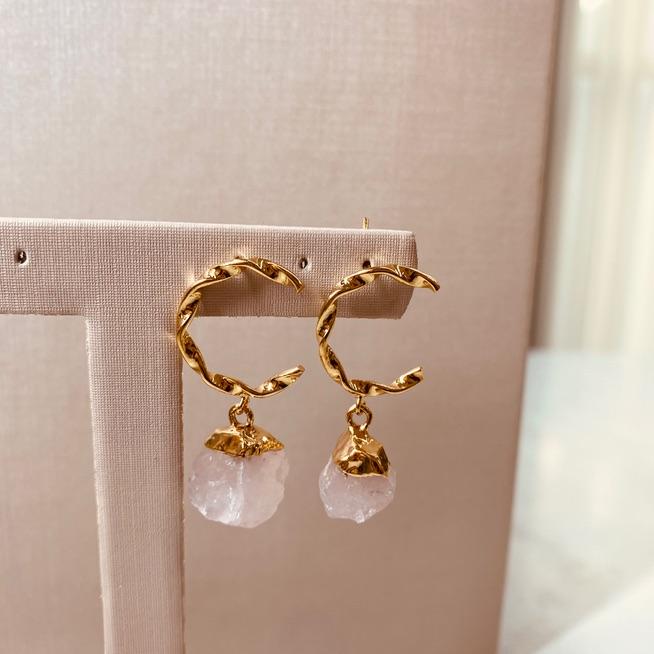 BR OURO ARGOLA TRANÇADA P/ BRUTA QUARTZO