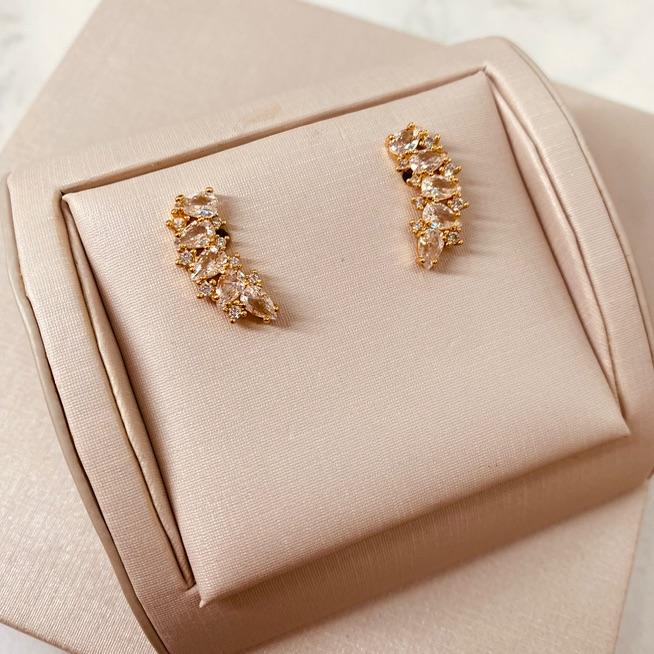 BR OURO EARCUFF ZIRCONIAS GOTA