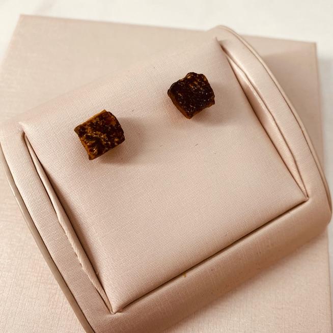 BR OURO PEDRA BRUTA OLHO DE TIGRE