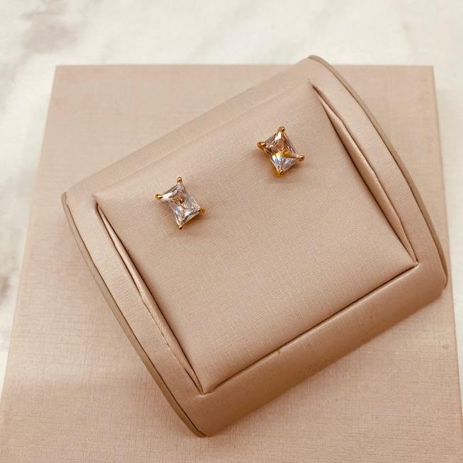 BR OURO ZIRCONIA RETANGULAR