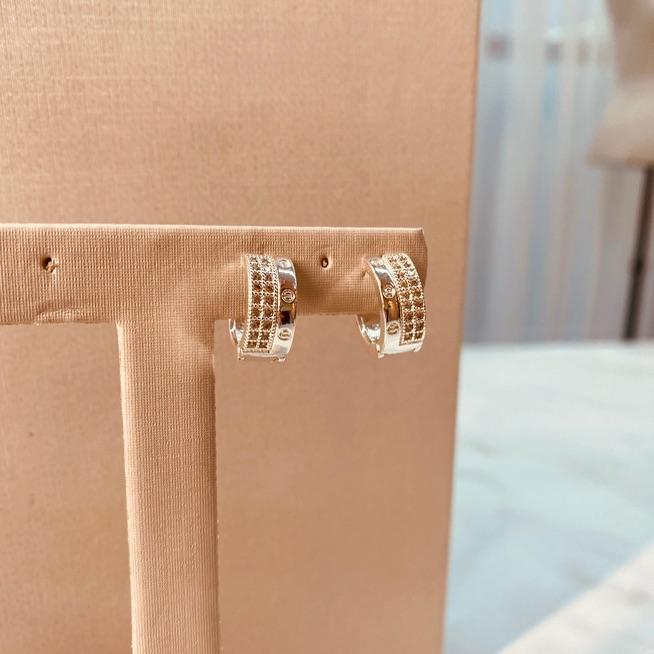 BR PRATA ARGOLA MEIA MICRO CRAVEJADO MEIA CARTIER