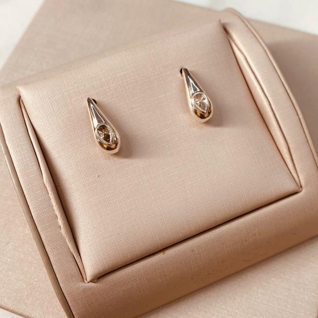 BR PRATA EARHOOK FINO COM ZIRCONIA GOTA