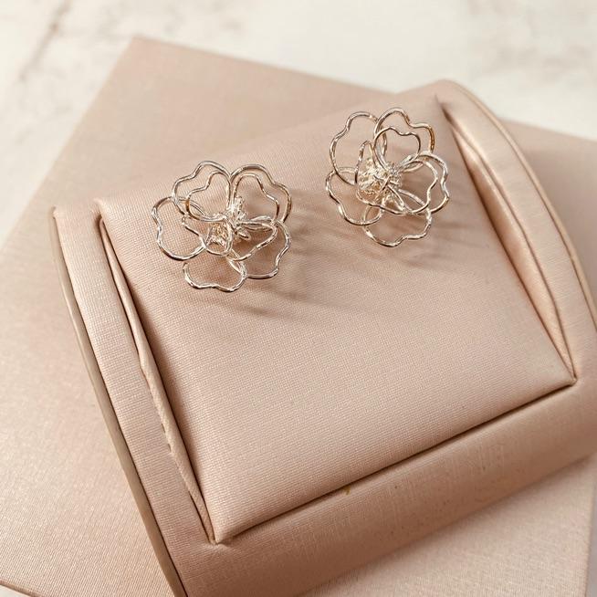 BR PRATA FLOR ARABESCO