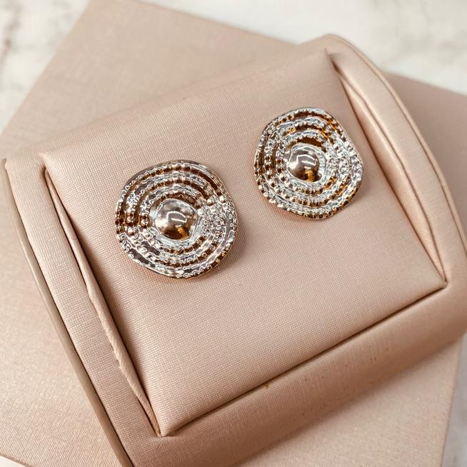 BR PRATA REDONDO ABSTRATO