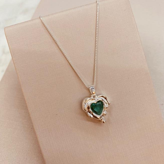 CL PRATA CORAÇÃO ORGANICO ESMERALDA