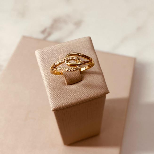 AN OURO GOTA LISA E MICRO CRAVEJADA