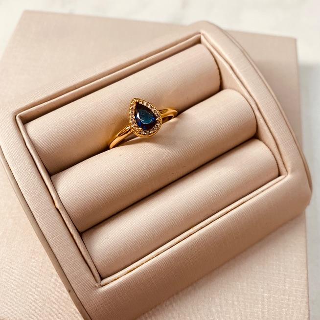 AN OURO GOTA SAFIRA MICRO CRAVEJADO