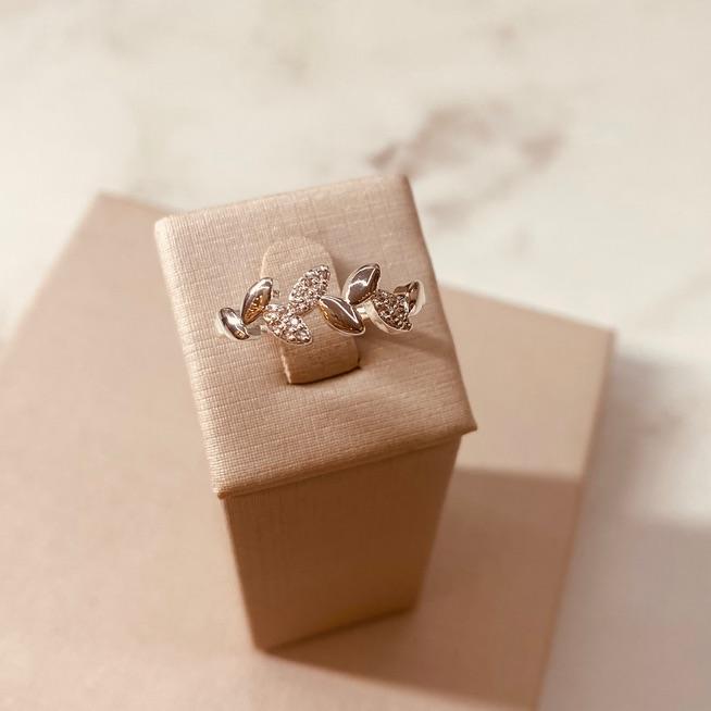 AN PRATA FOLHAS LISAS E MICRO CRAVEJADAS