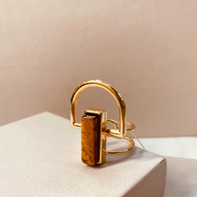 AN OURO GEOMÉTRICO OLHO DE TIGRE