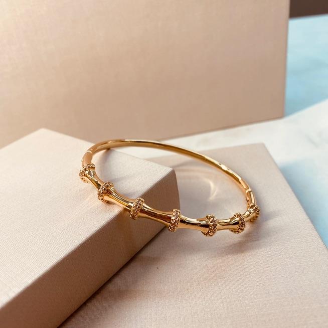 BRAC OURO VERTEBRA MICRO CRAVEJADA