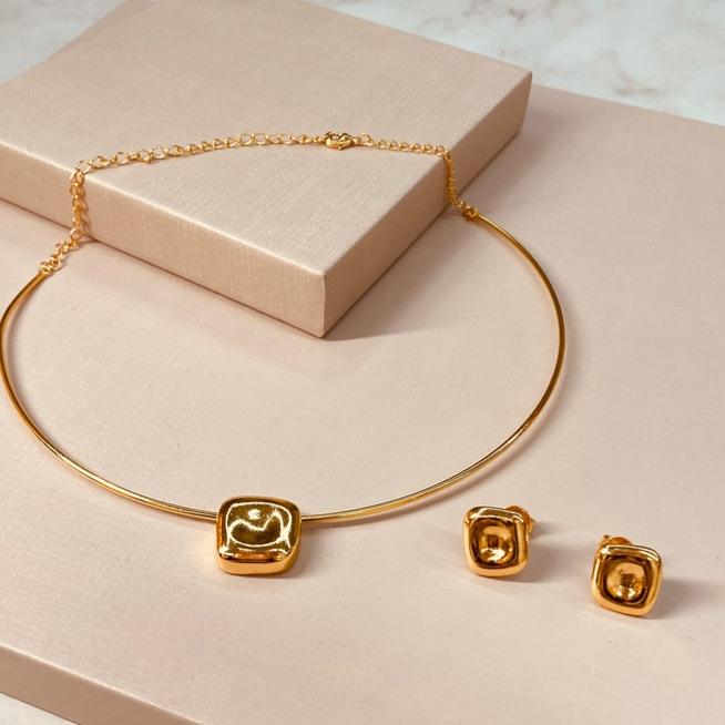 CJ OURO ARO E BRINCO ORGANICO QUADRADO