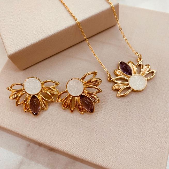 CJ OURO FLOR SELENITA E AMETISTA