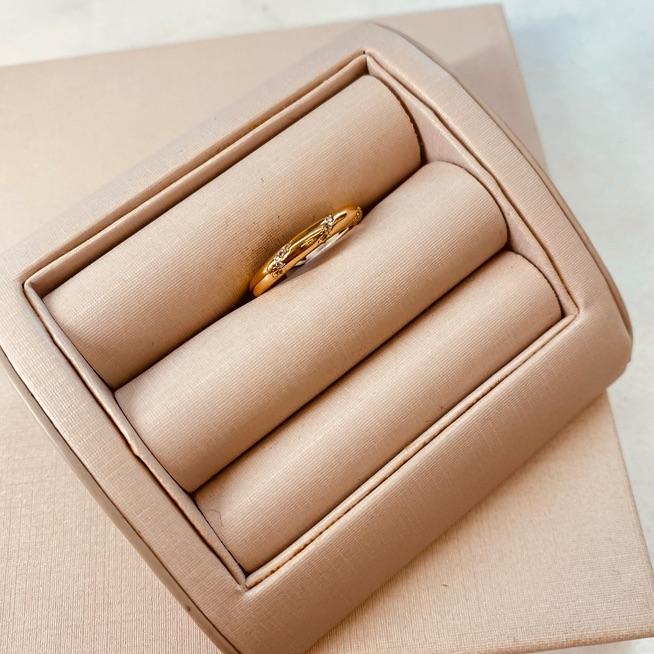 AN OURO MEIA ALIANÇA