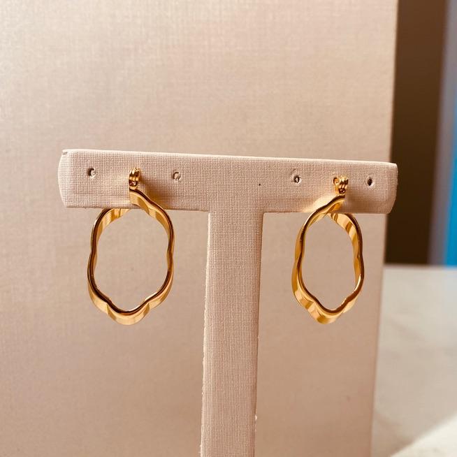 BR OURO ARGOLA ORGANICA FINA