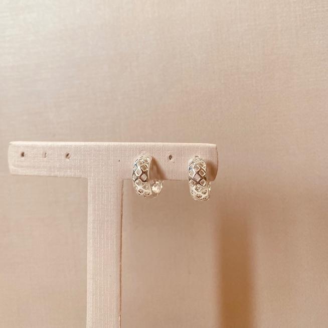 BR PRATA ARGOLA VAZADA