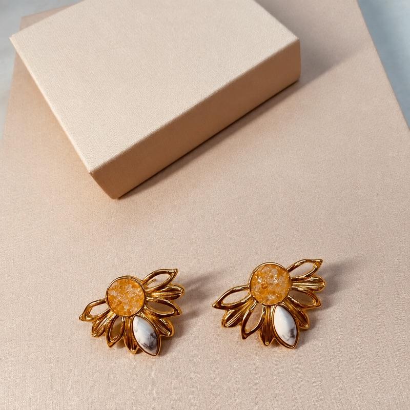 BR OURO FLOR CITRINO E HOWLITA BRANCA