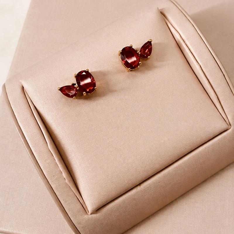 BR OURO ZIRCONIA OVAL E GOTA RUBI