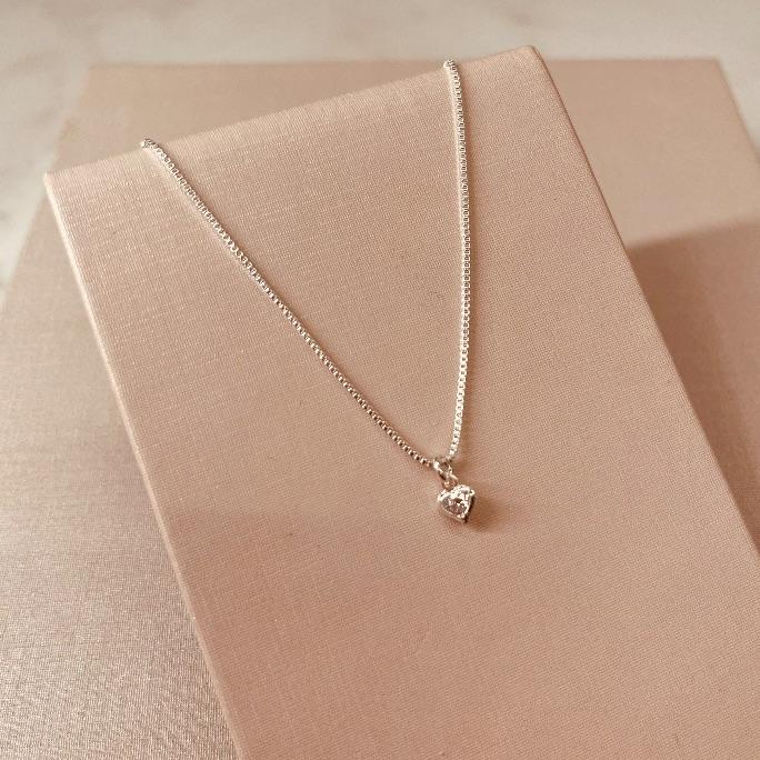 CL PRATA ZIRCONIA CORAÇÃO P